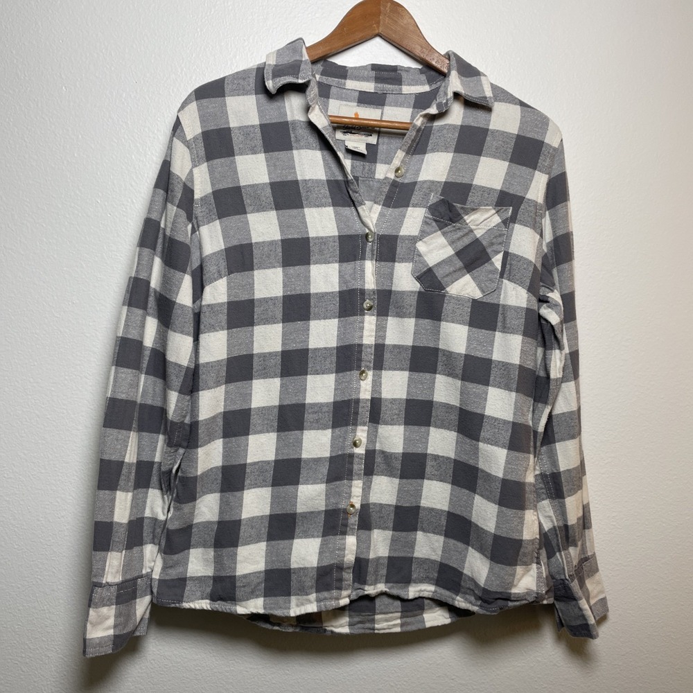 Field & Stream Women M Flannel Shirt Gorpcore Cabincore Grey White Buffalo Plaid